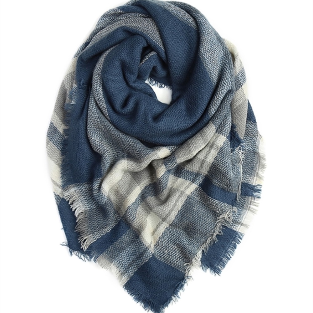 BLUE TARTAN FRINGED SCARF
